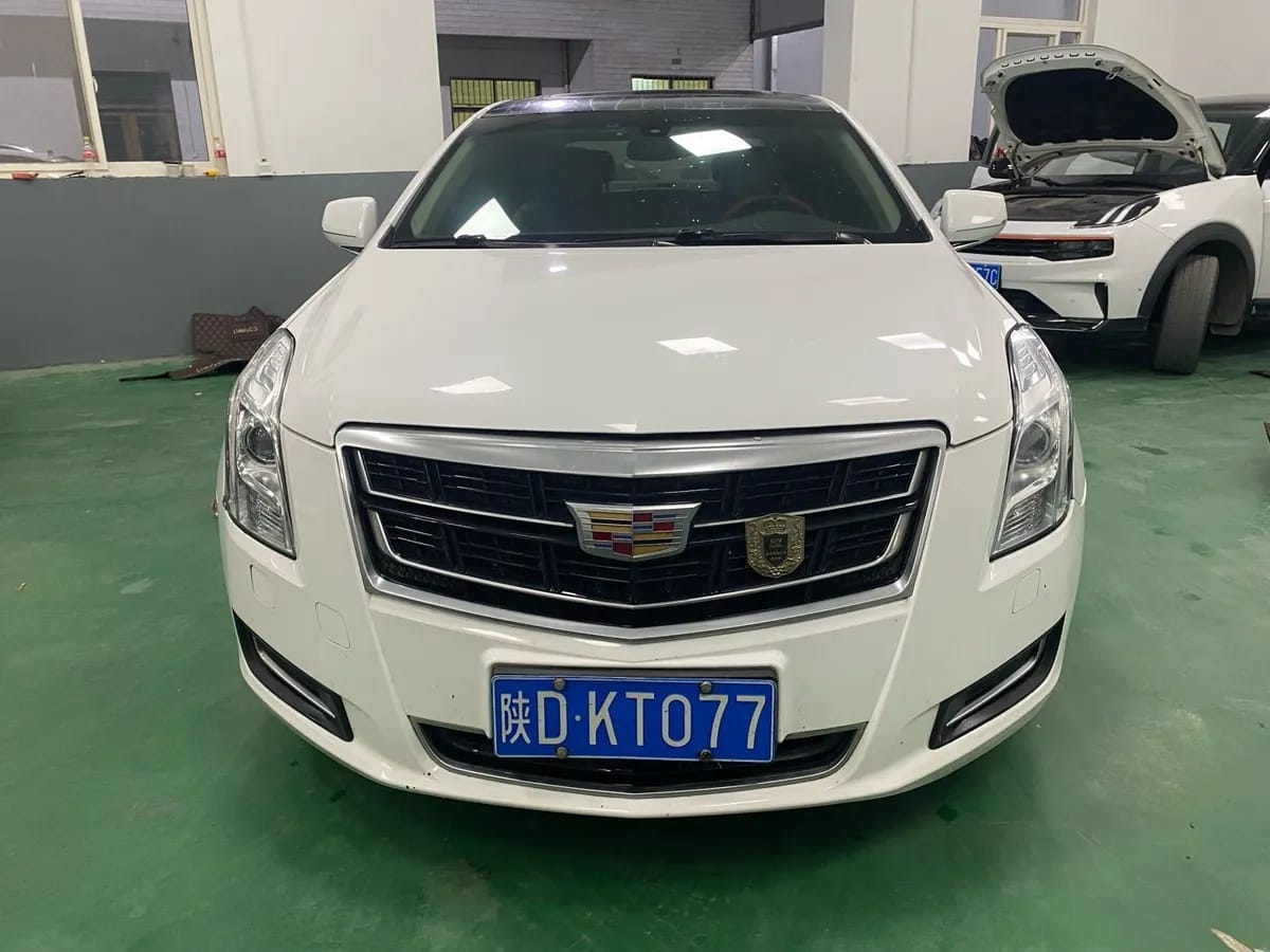 Cadillac XTS 2016 28T 2