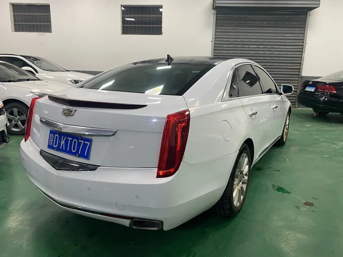 Cadillac XTS 2016 28T 4