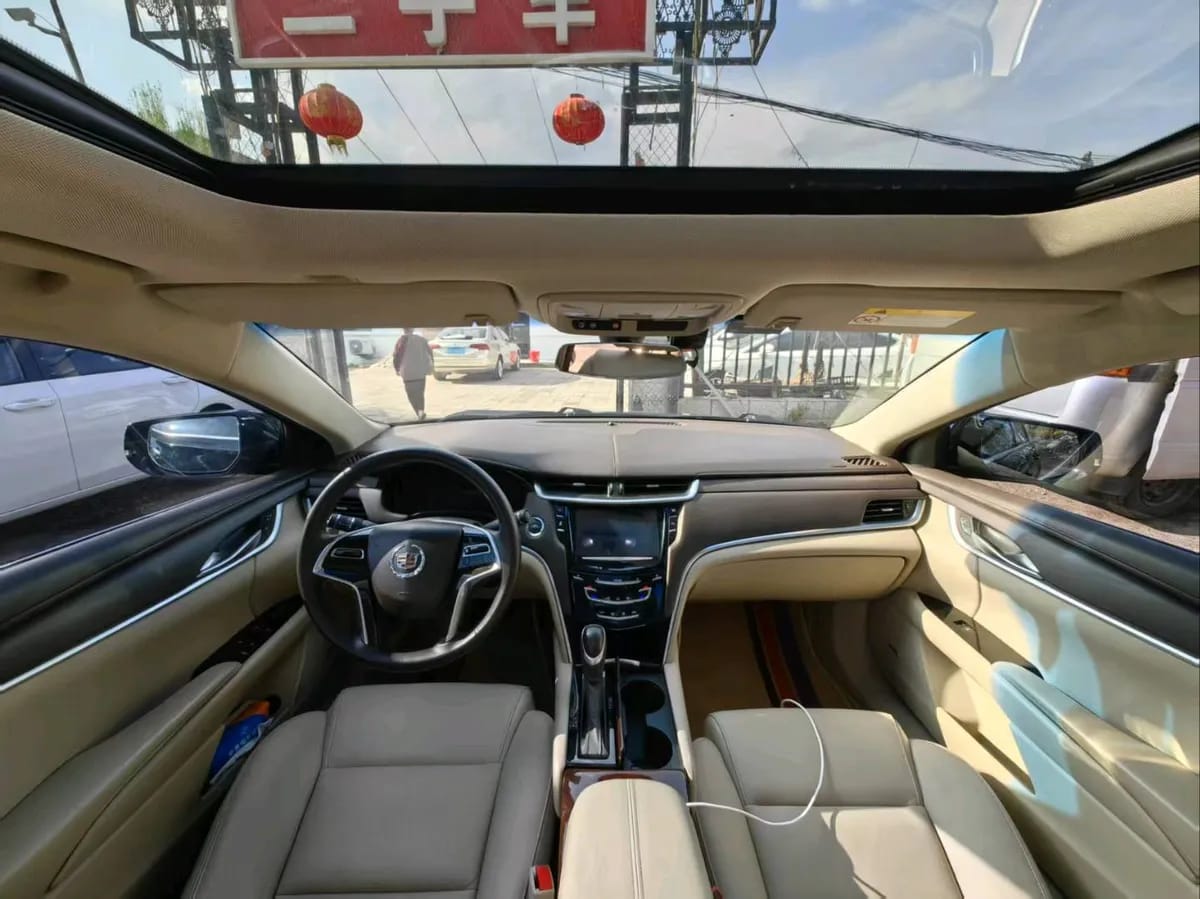 Cadillac XTS 2016 28T 9