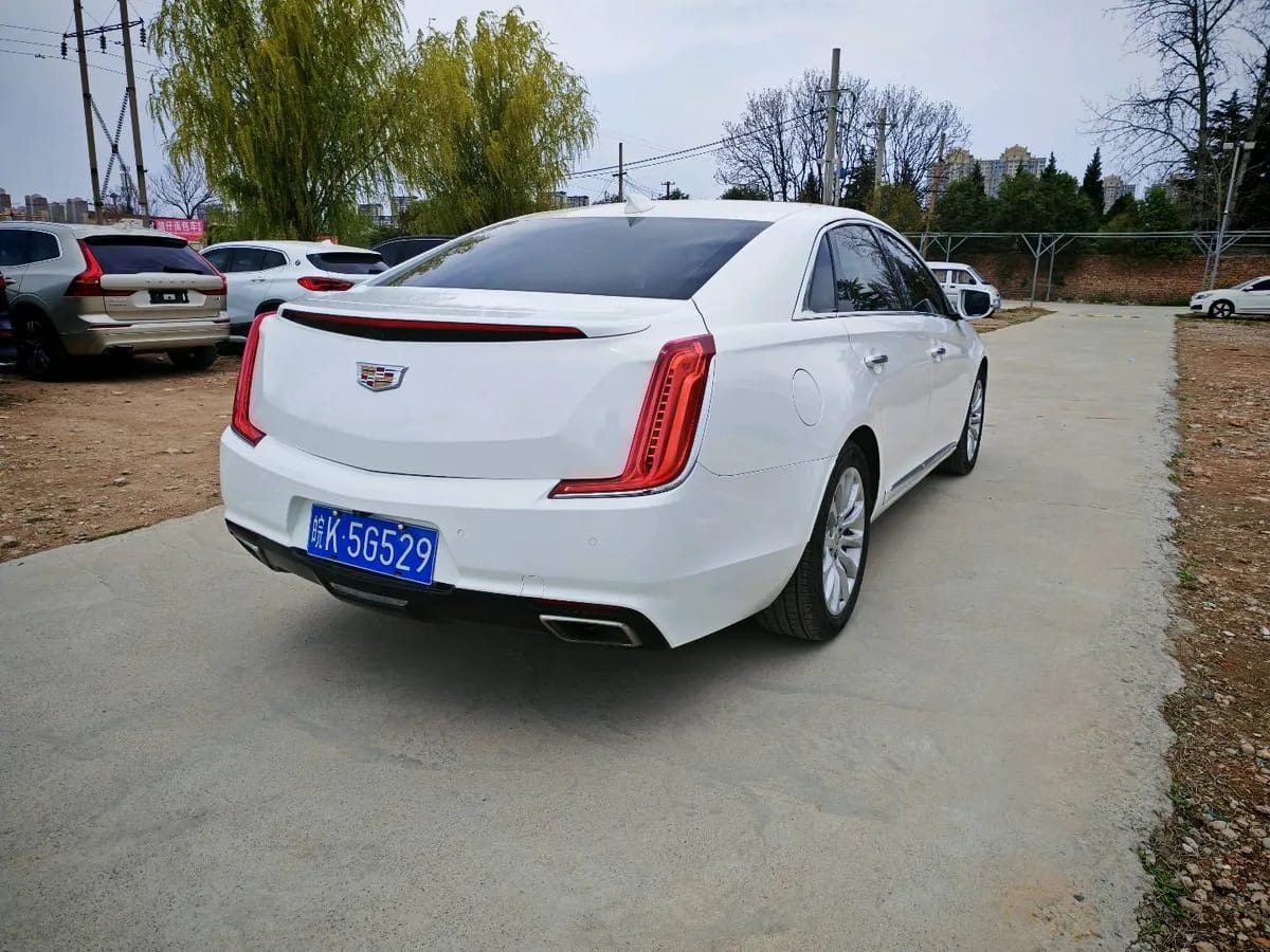 Cadillac XTS 2018 28T 6