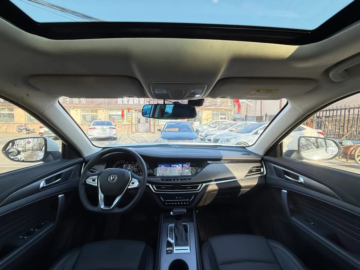 Changan CS35 PLUS 2019 1.4T DCT 2