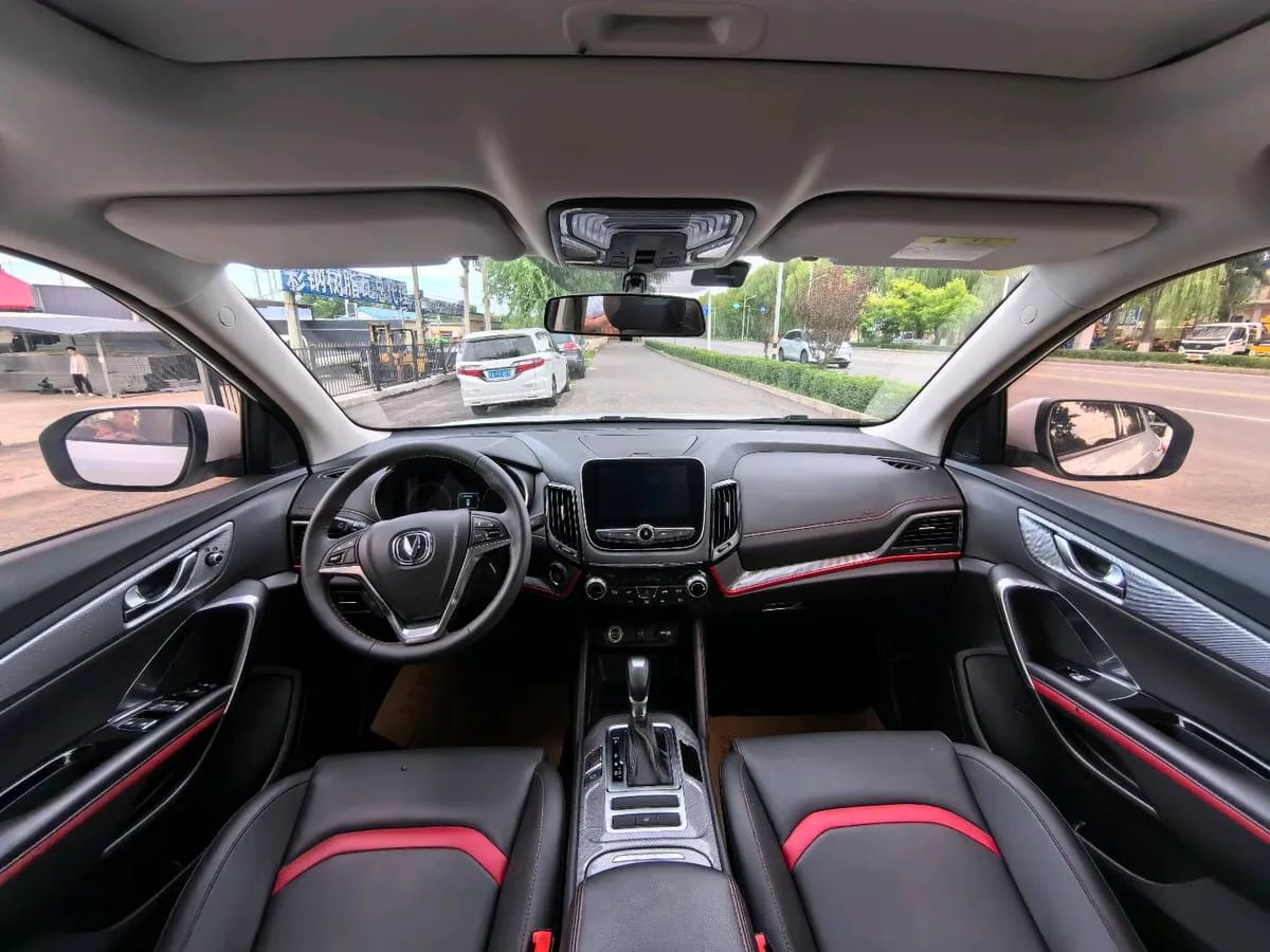 Changan CS55 2018 1.5T V 8