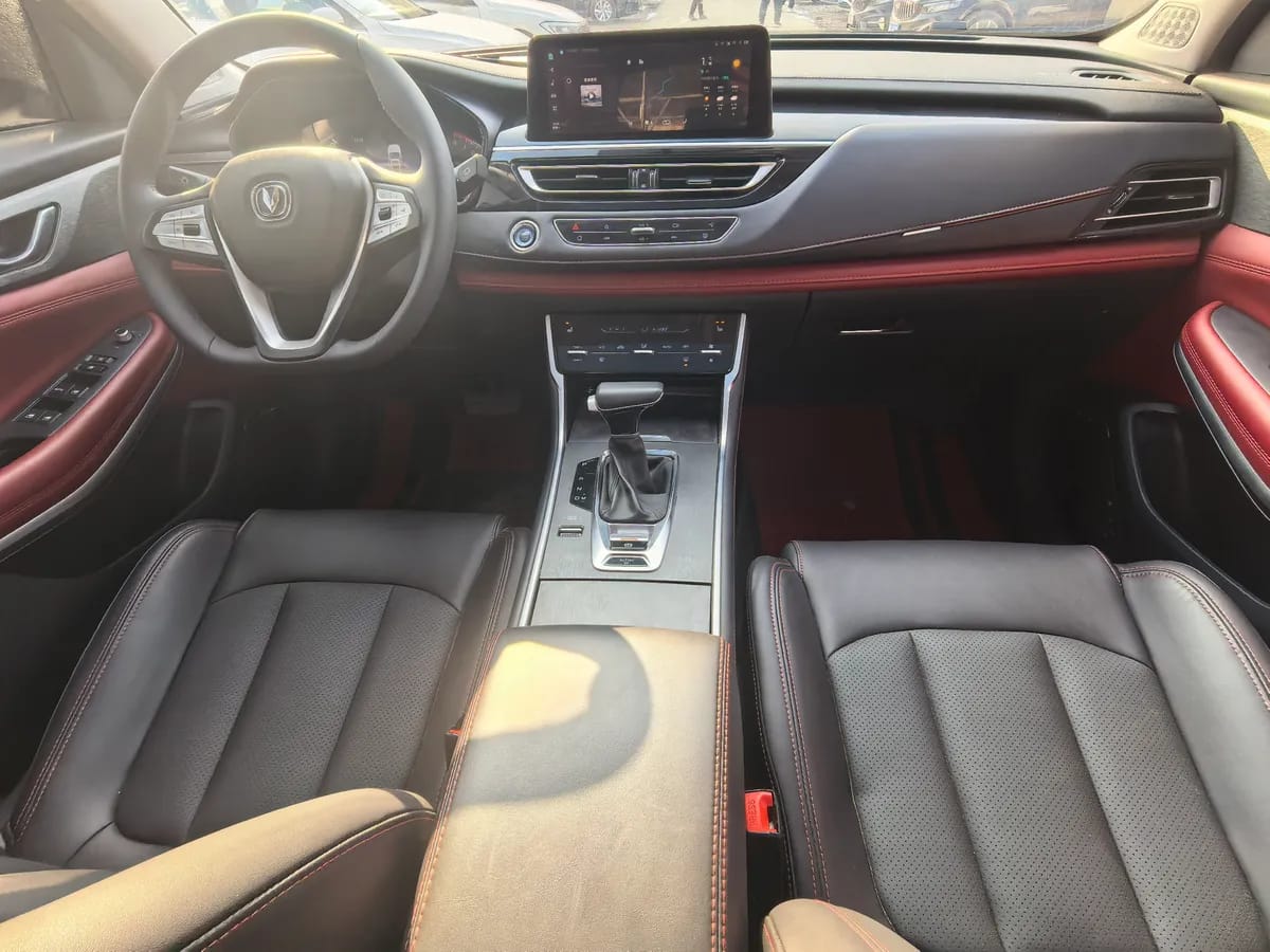 Changan CS75 2023 1.5T DCT 8