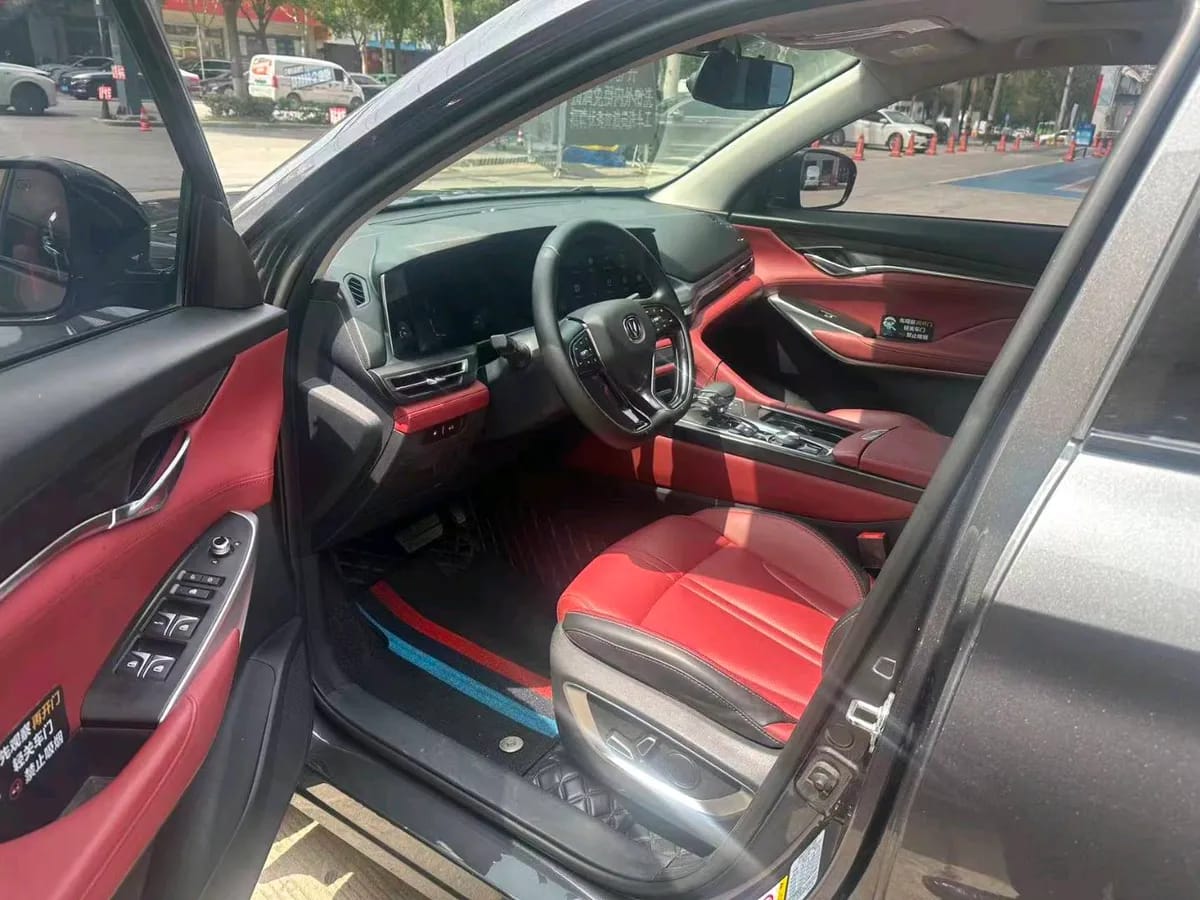 Changan CS75 PLUS 2020 2.0T 4