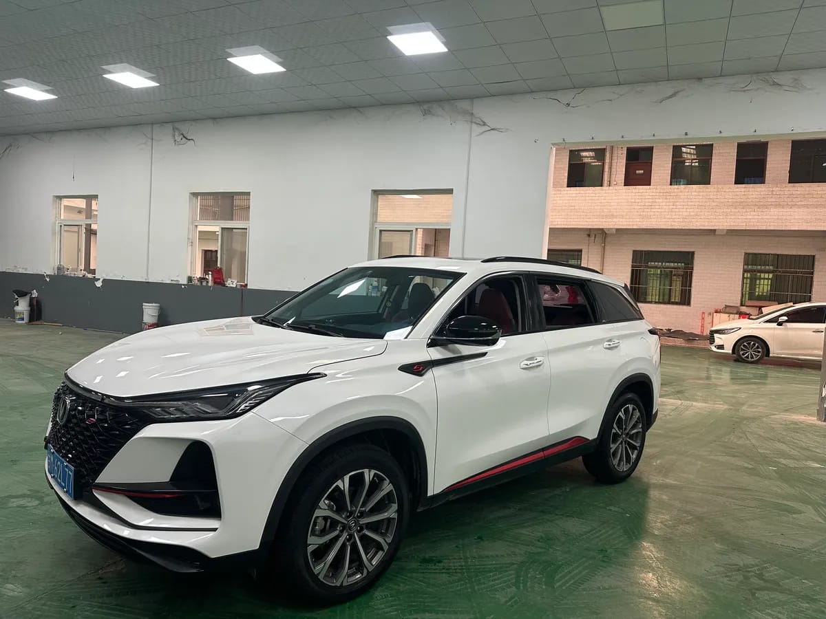 Changan CS75PLUS 2021 2.0T