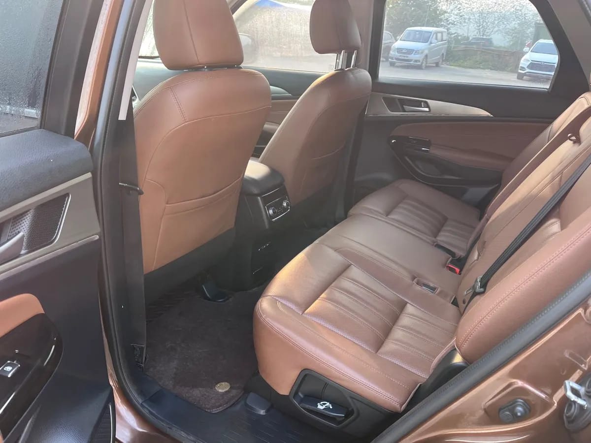 Changan CS95 2017 2.0T 5