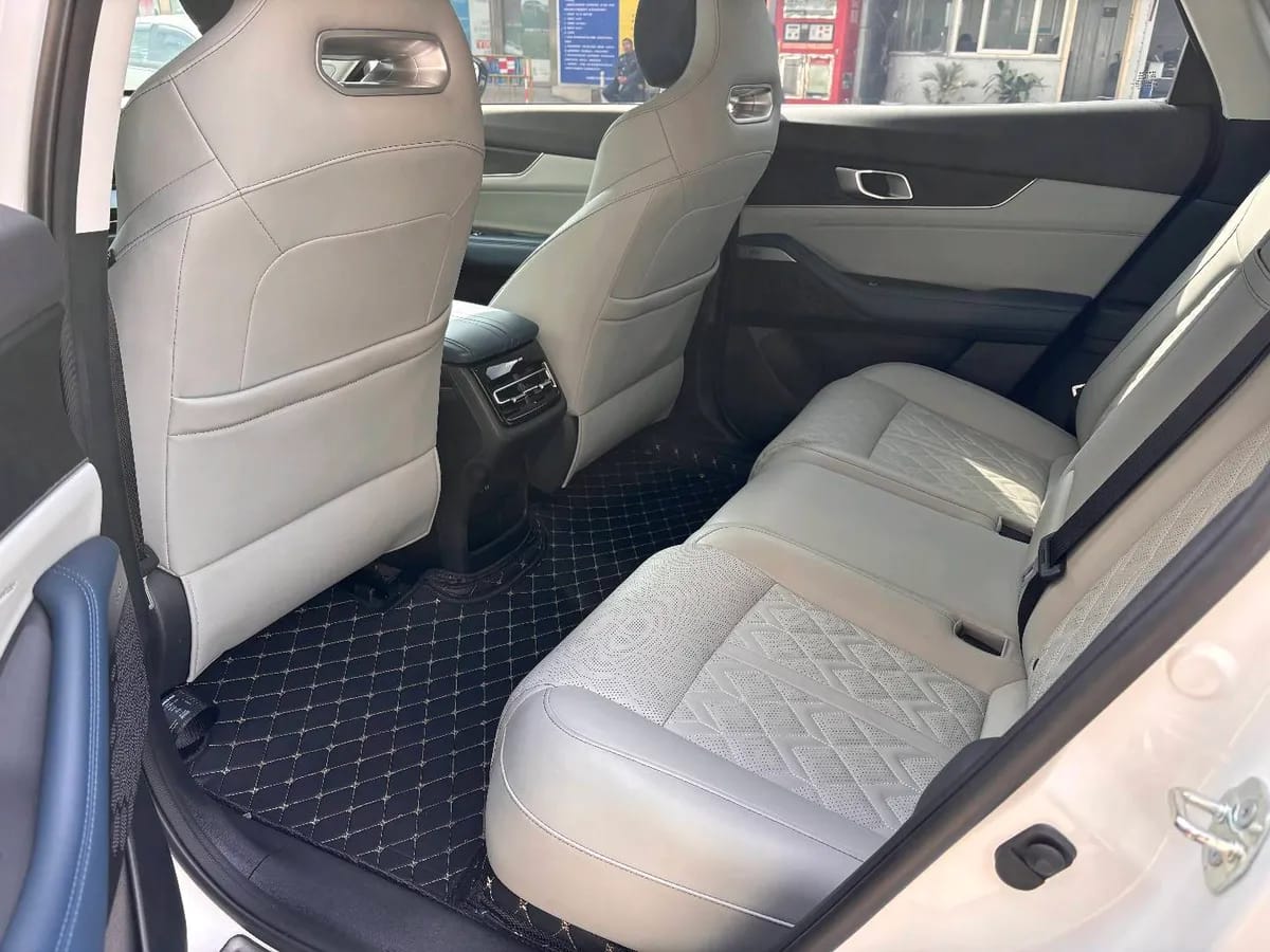 Changan UNI-K 2022 iDD 130km 1.5T 4