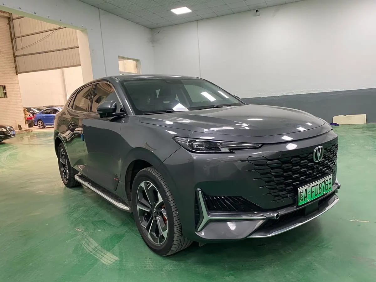 Changan UNI-K iDD 2022 iDD 130km 1.5T 3