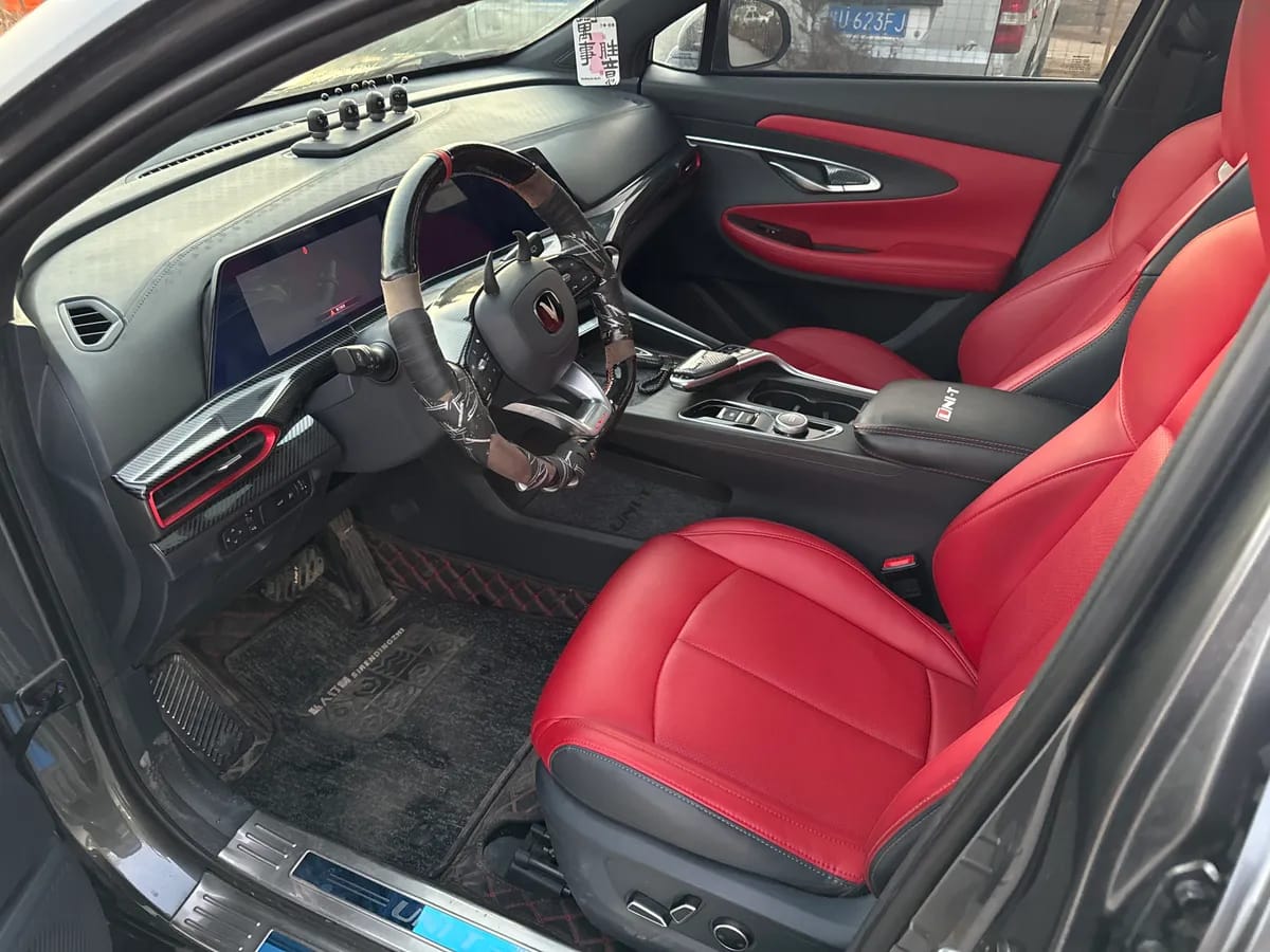 Changan UNI-T 2020 1.5T 8