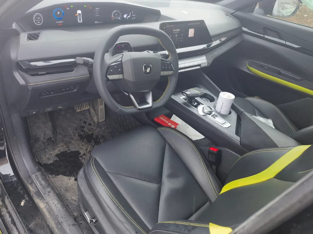 Changan UNI-V 2022 1.5T 6