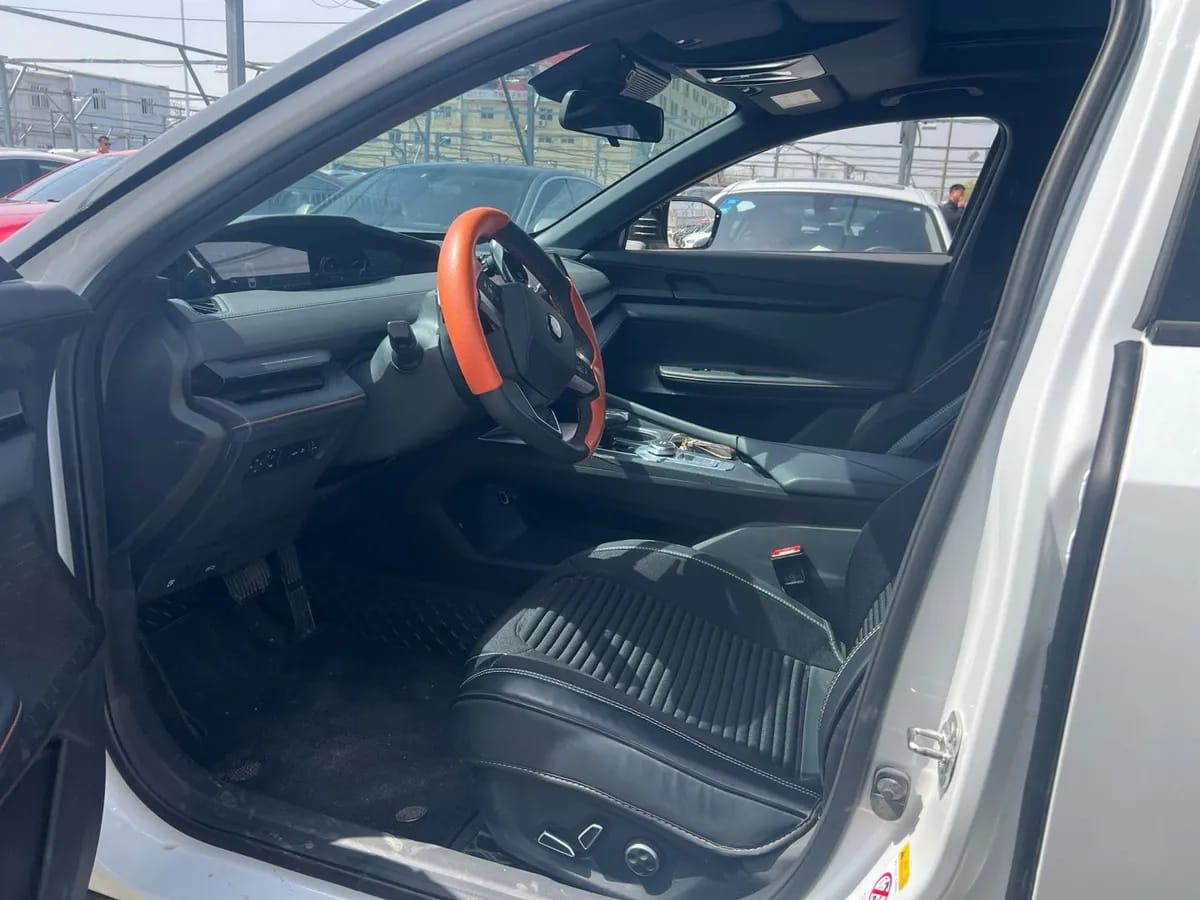 Changan UNI-V 2024 1.5T 7