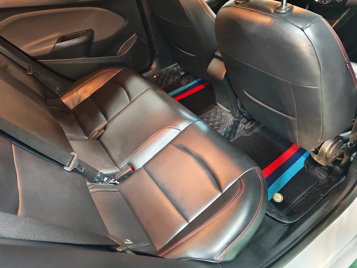 Chevrolet 2018 320 5