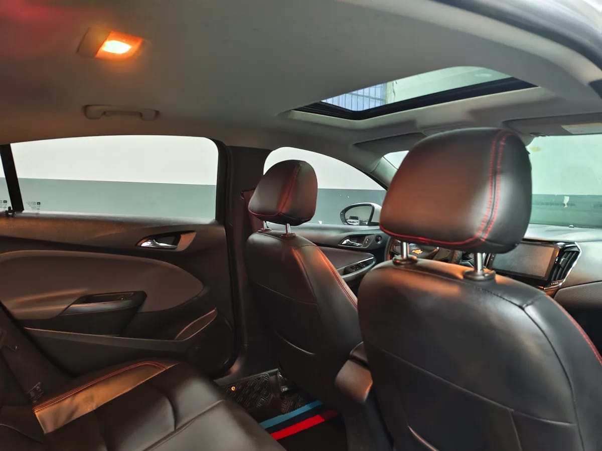 Chevrolet 2018 320 6