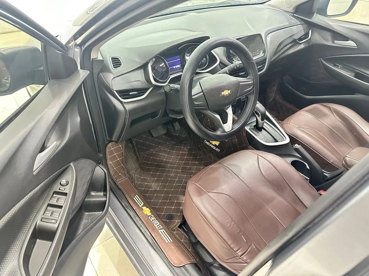 Chevrolet 2020 325T 4