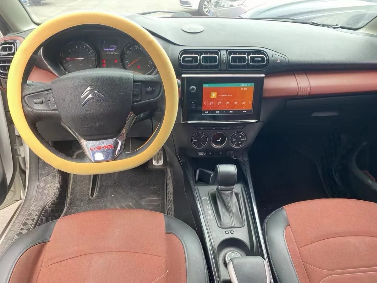 Citroen C3-XR 2019 190THP 5