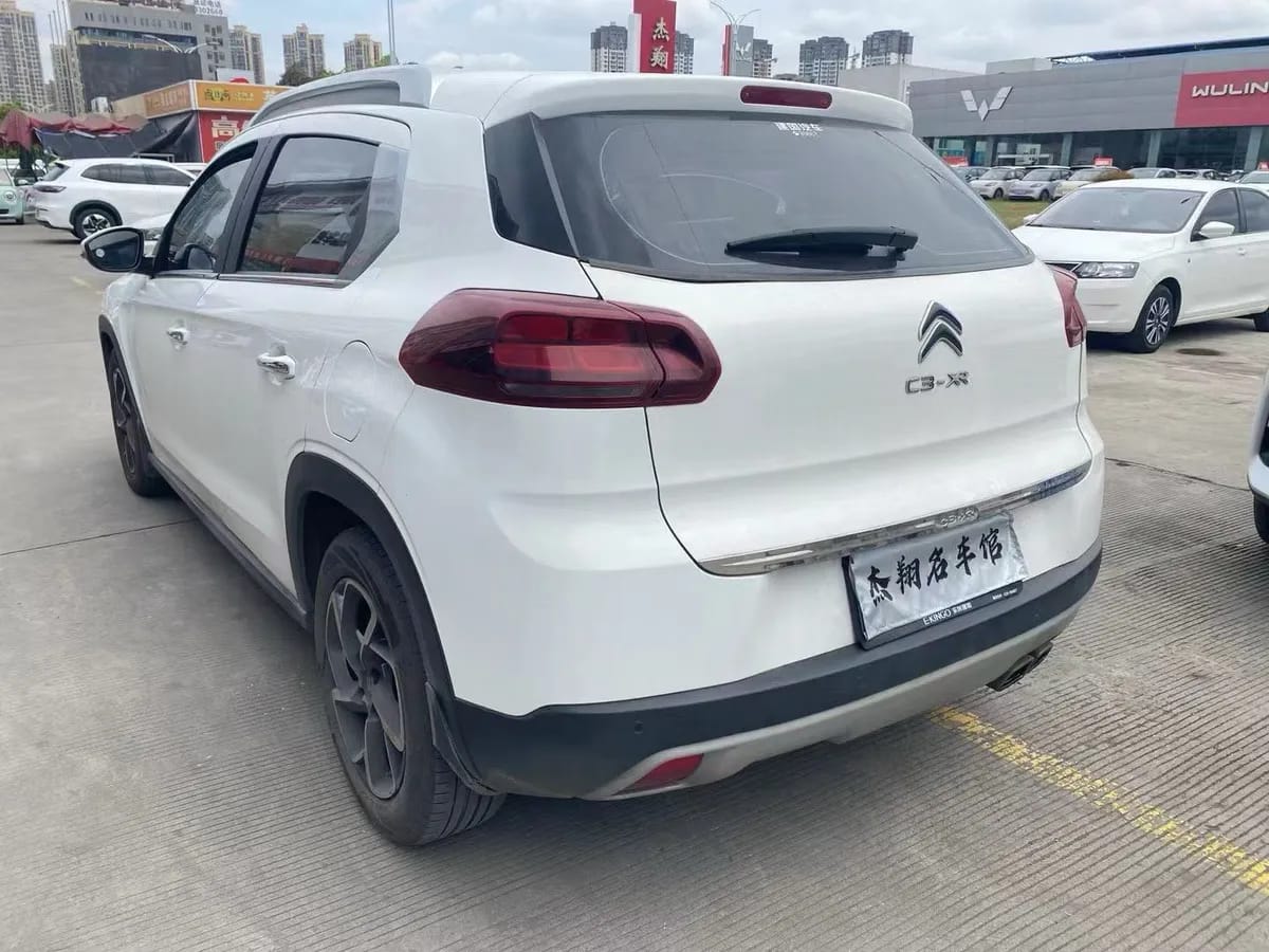 Citroen C3-XR 2019 190THP 6