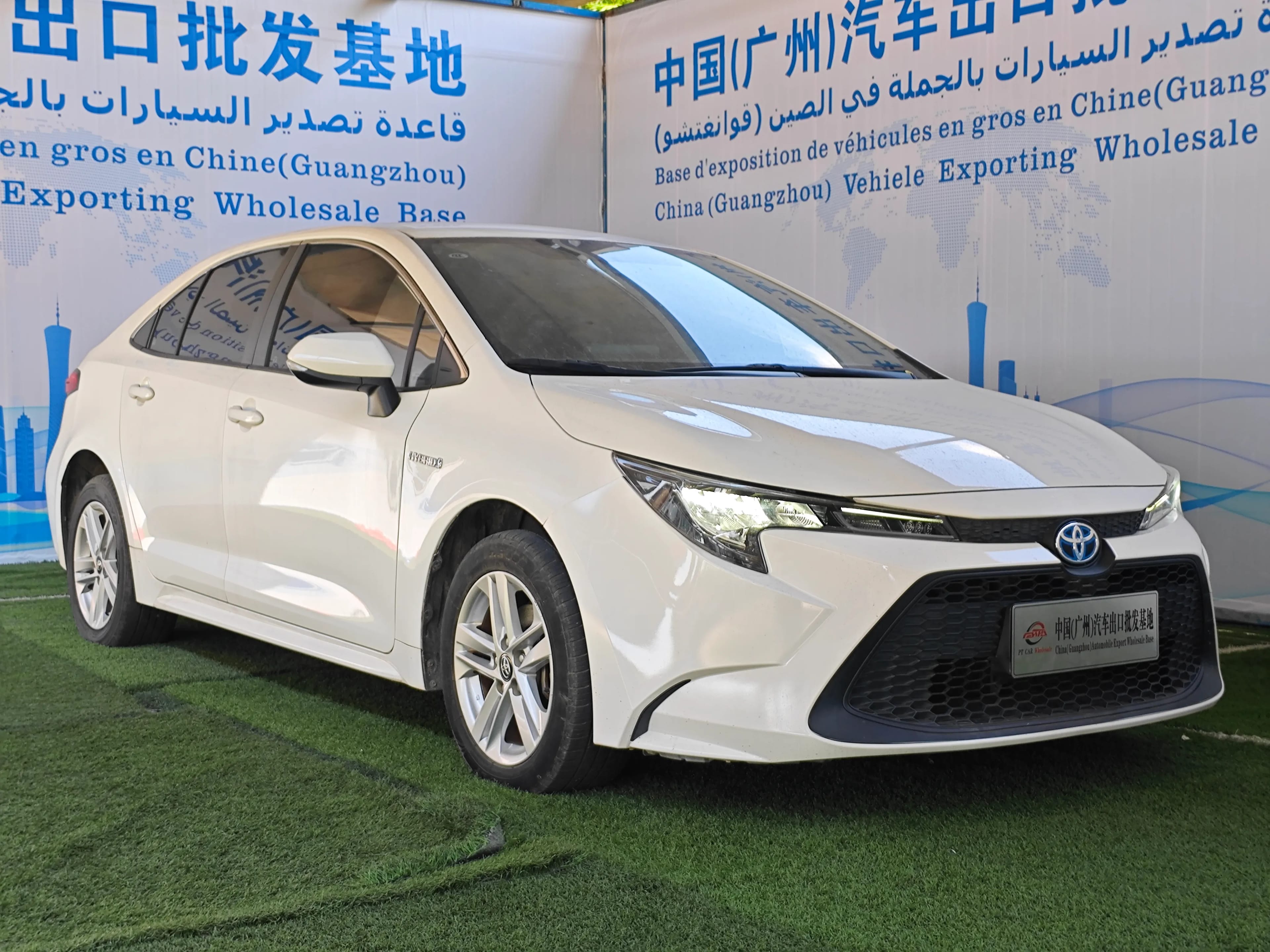 Toyota Levin Hybrid 1