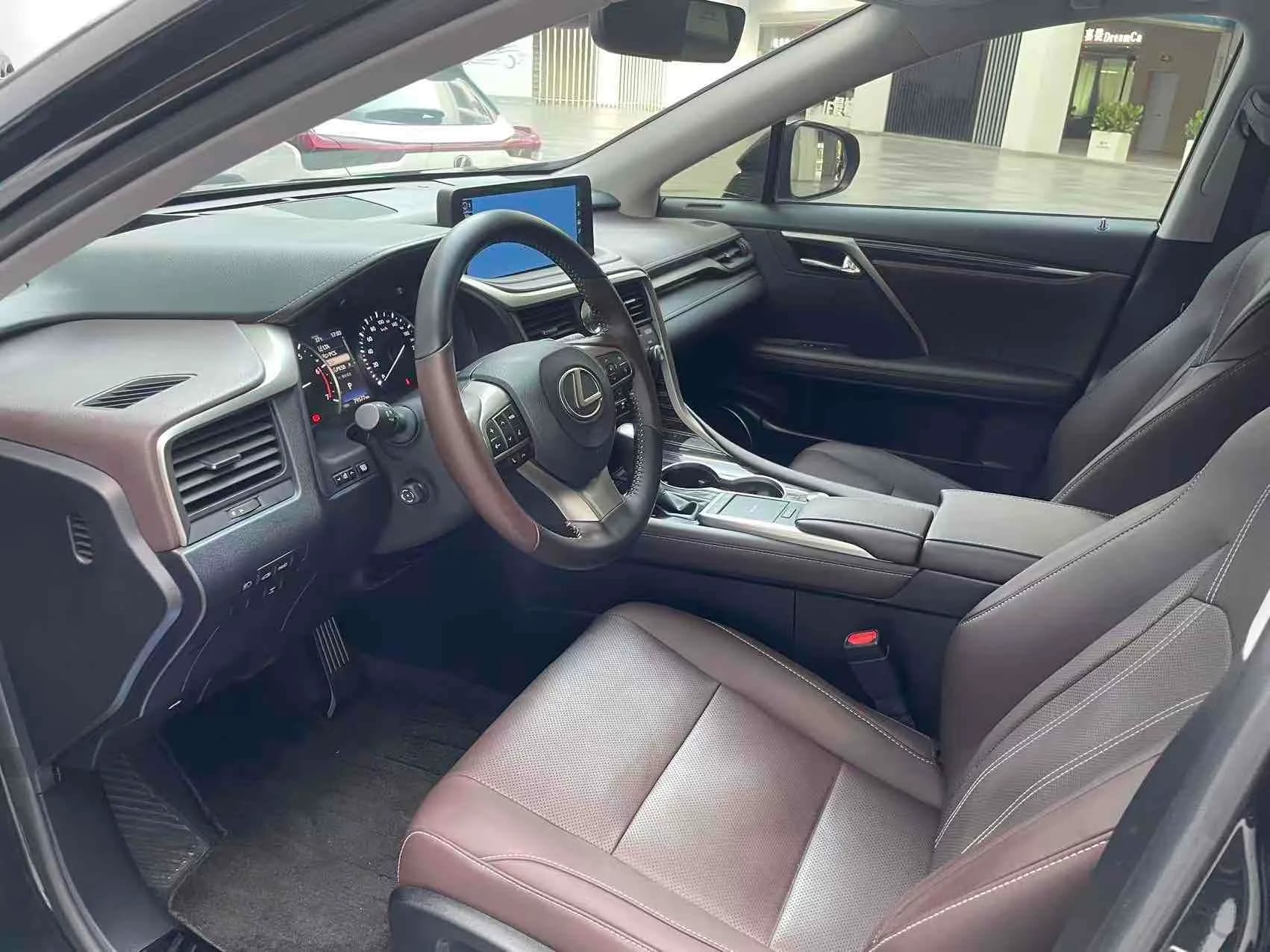 Lexus RX 2021 3