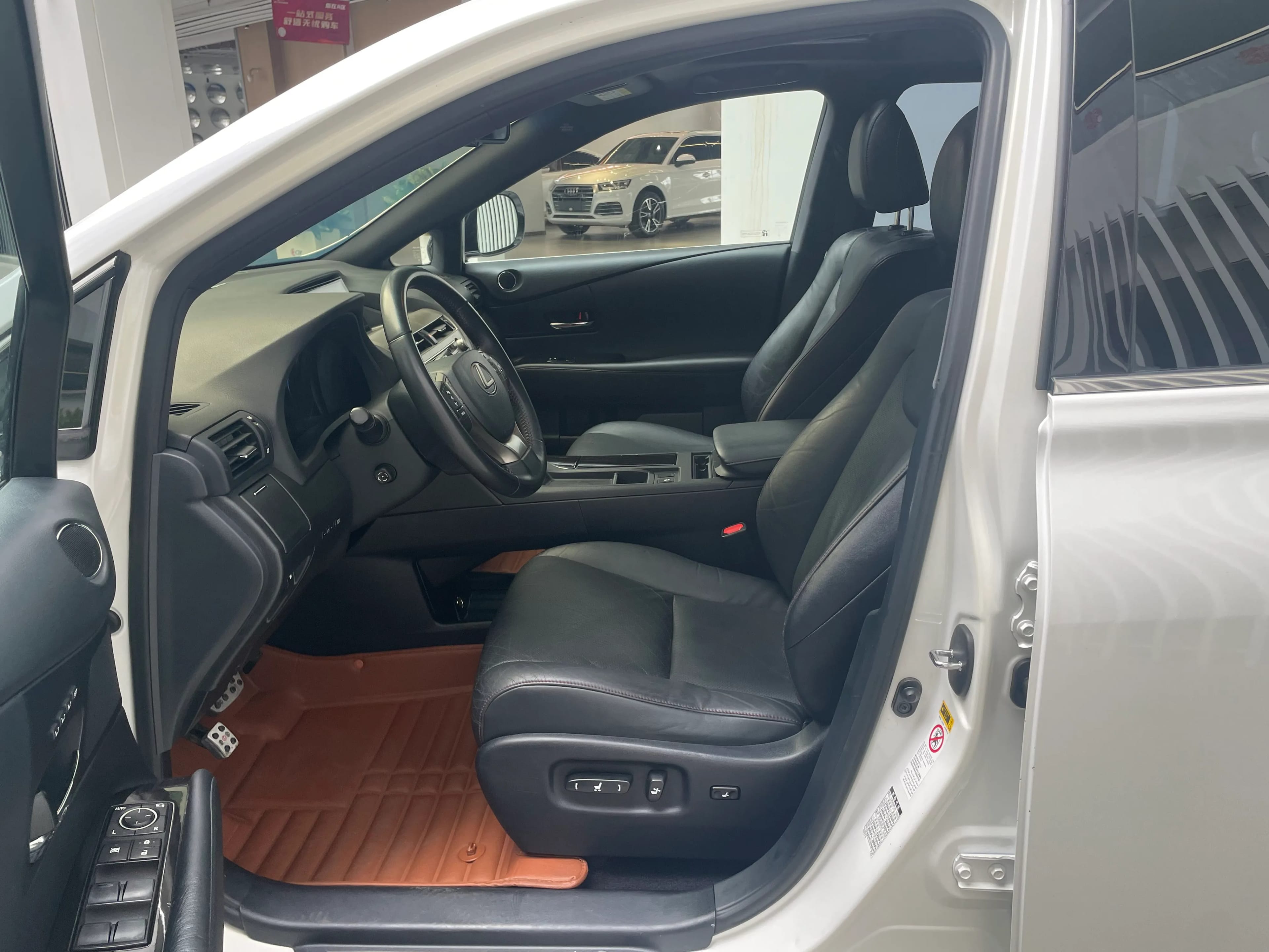 Lexus RX 2014 4