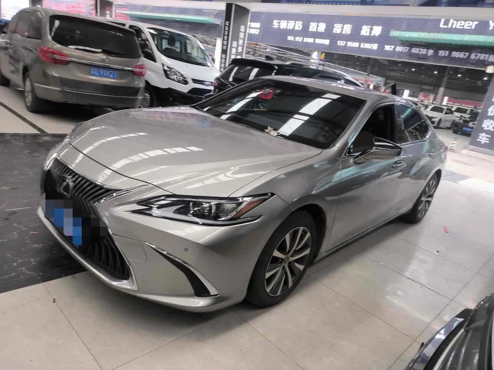 Lexus RX 2018