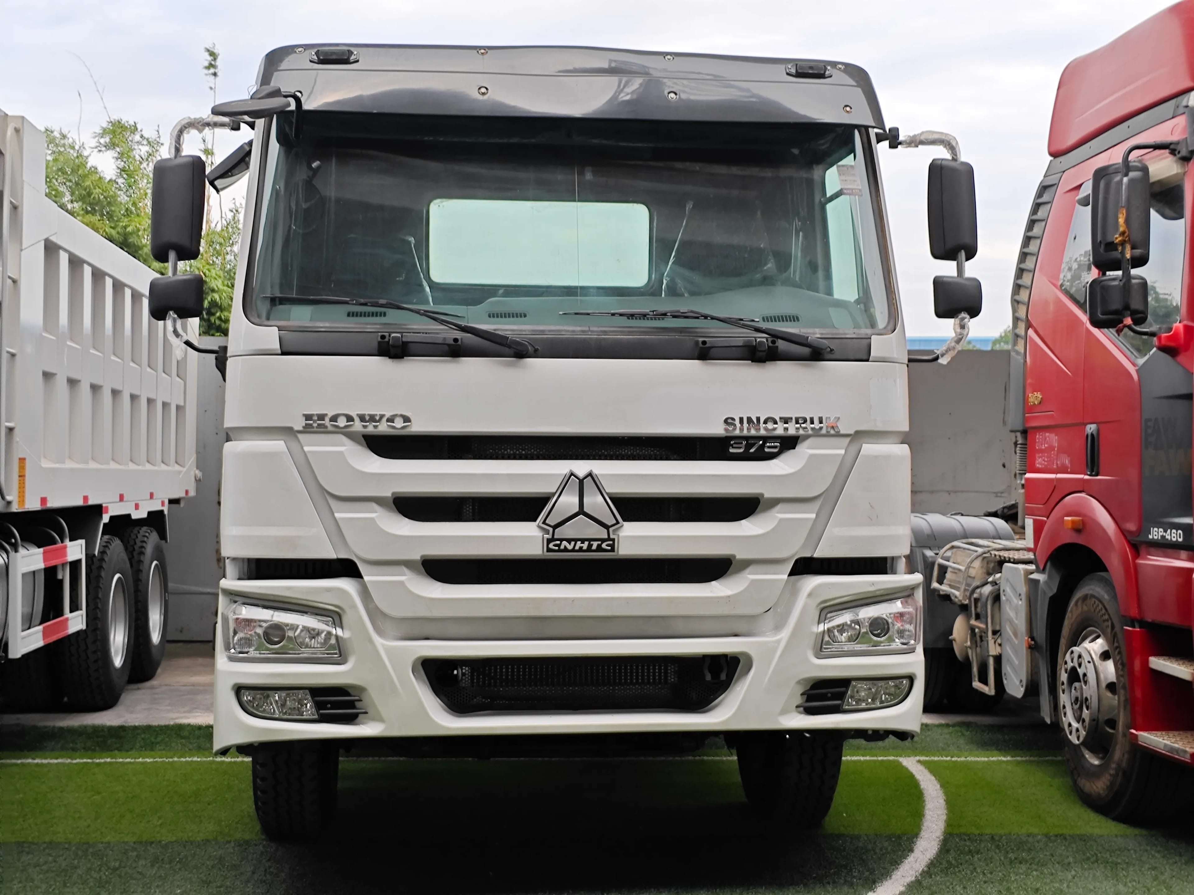 Sinotruk 6 4