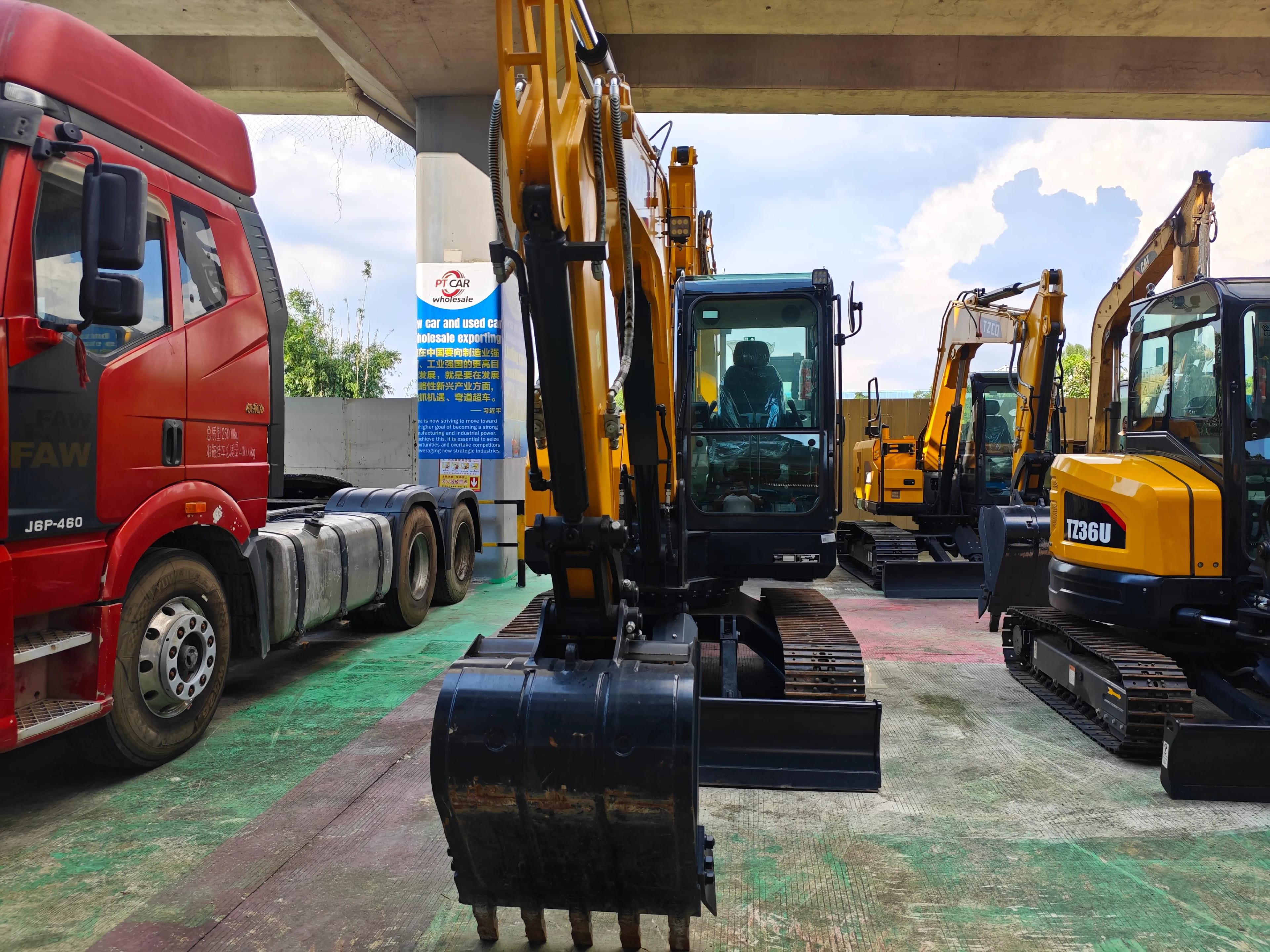 TYHI TZ80 Excavator