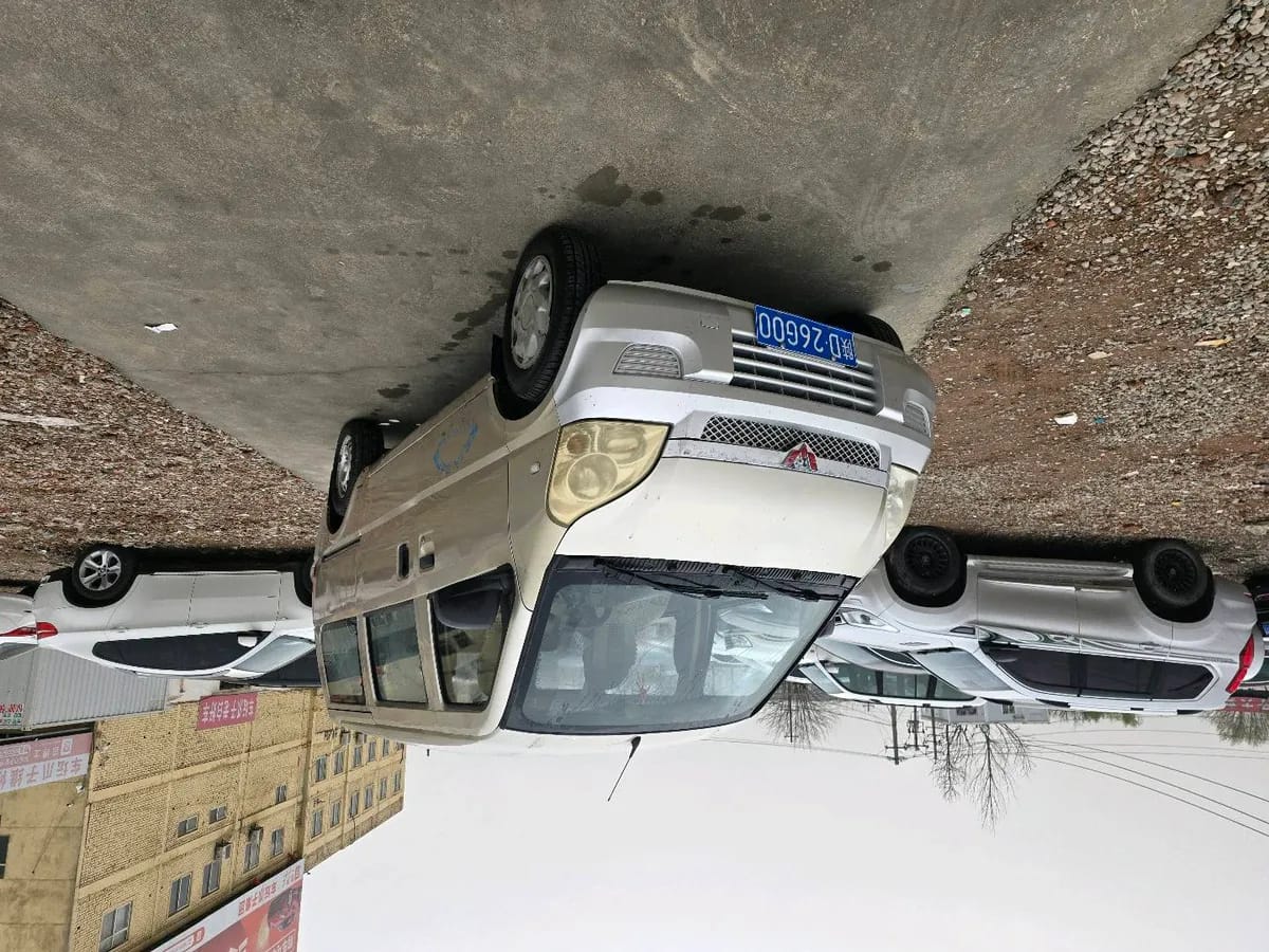 Wuling 2012 1