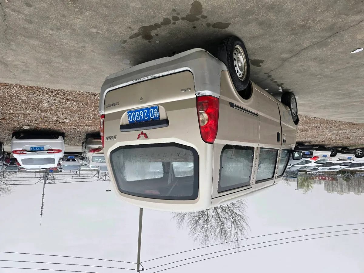 Wuling 2012 6