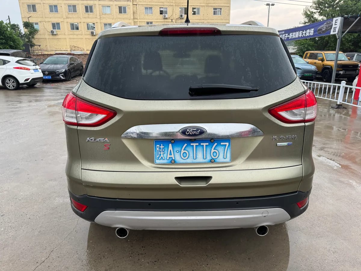 Ford 2015 2.0L GTDi 8
