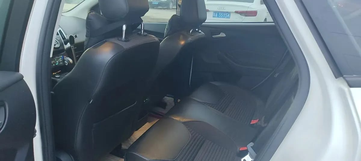 Ford 2015 EcoBoost 125 5