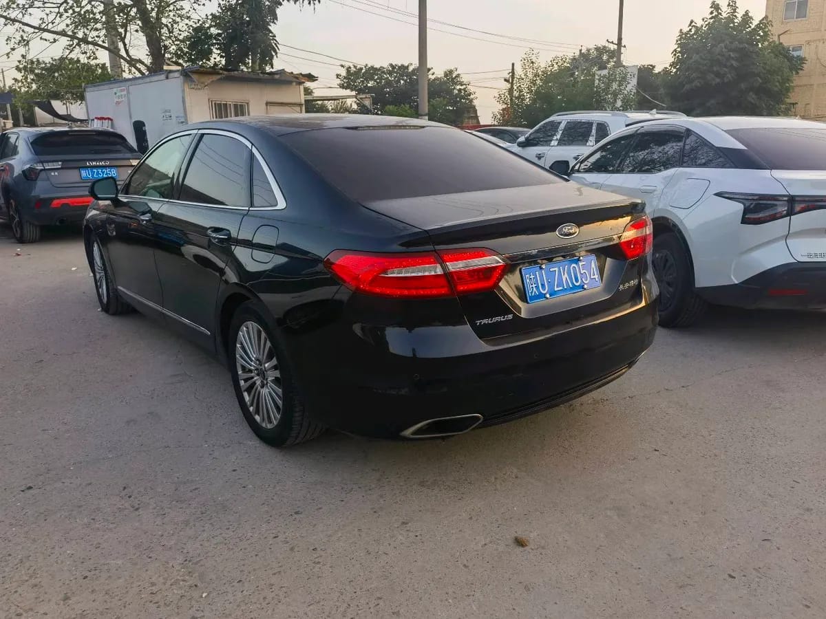 Ford 2015 EcoBoost 245 10