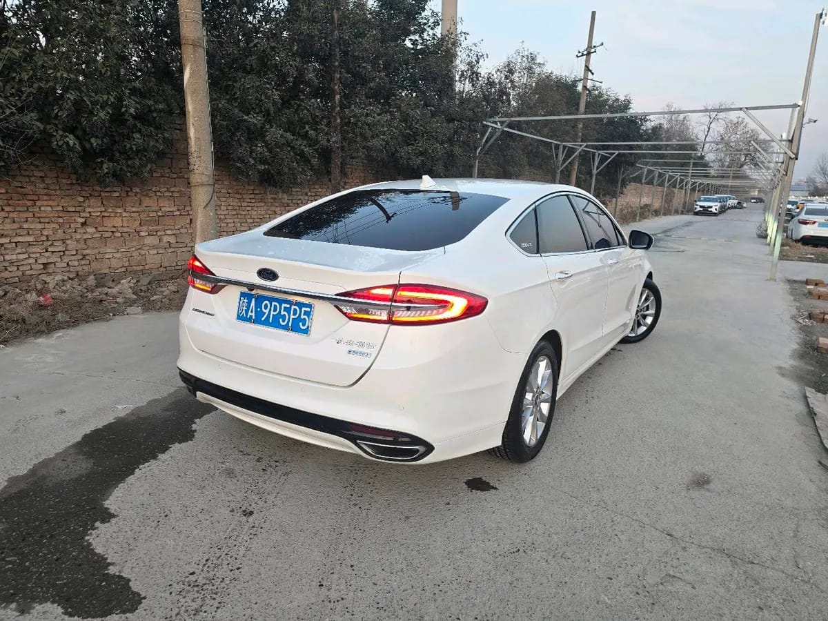 Ford 2017 EcoBoost 180 4