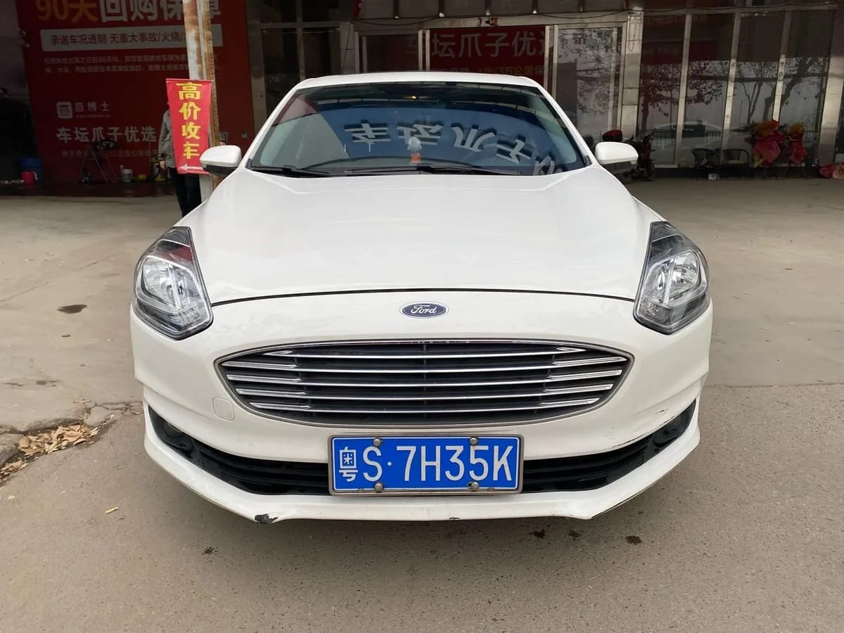 Ford 2019 1.5L V 2