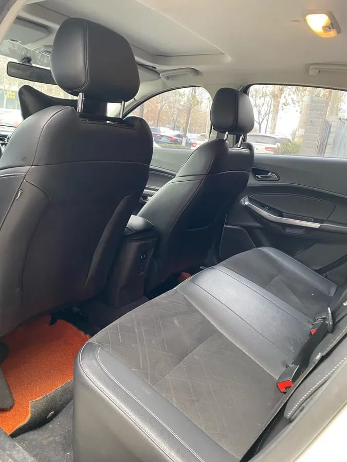Ford 2019 1.5L V 8