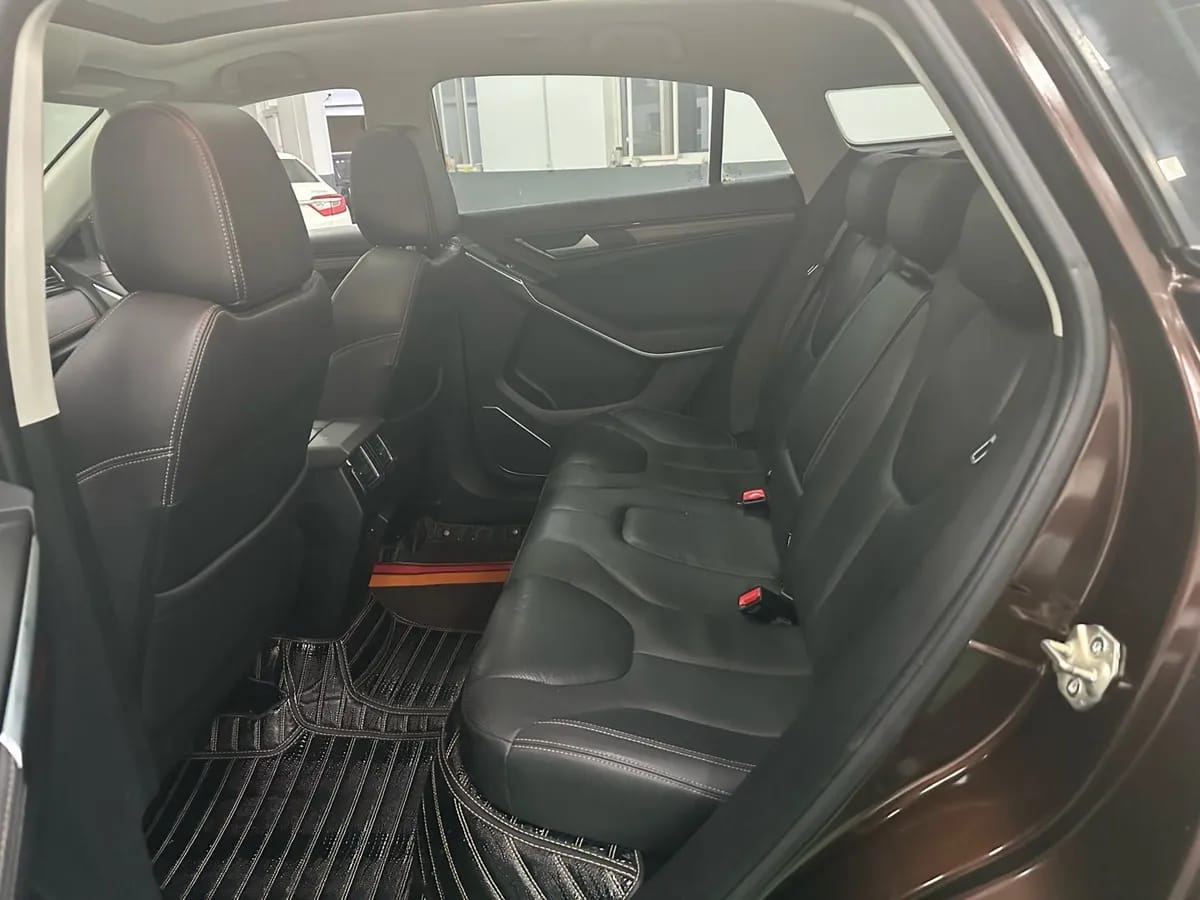 Ford 2019 EcoBoost 145 CVT V 10