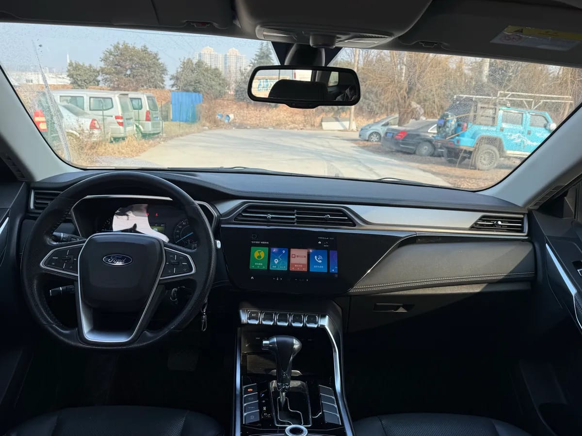 Ford 2019 EcoBoost 145 CVT VI 8