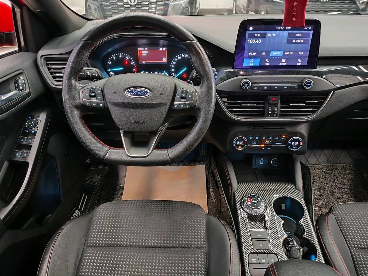 Ford 2020 EcoBoost 180 ST Line 6
