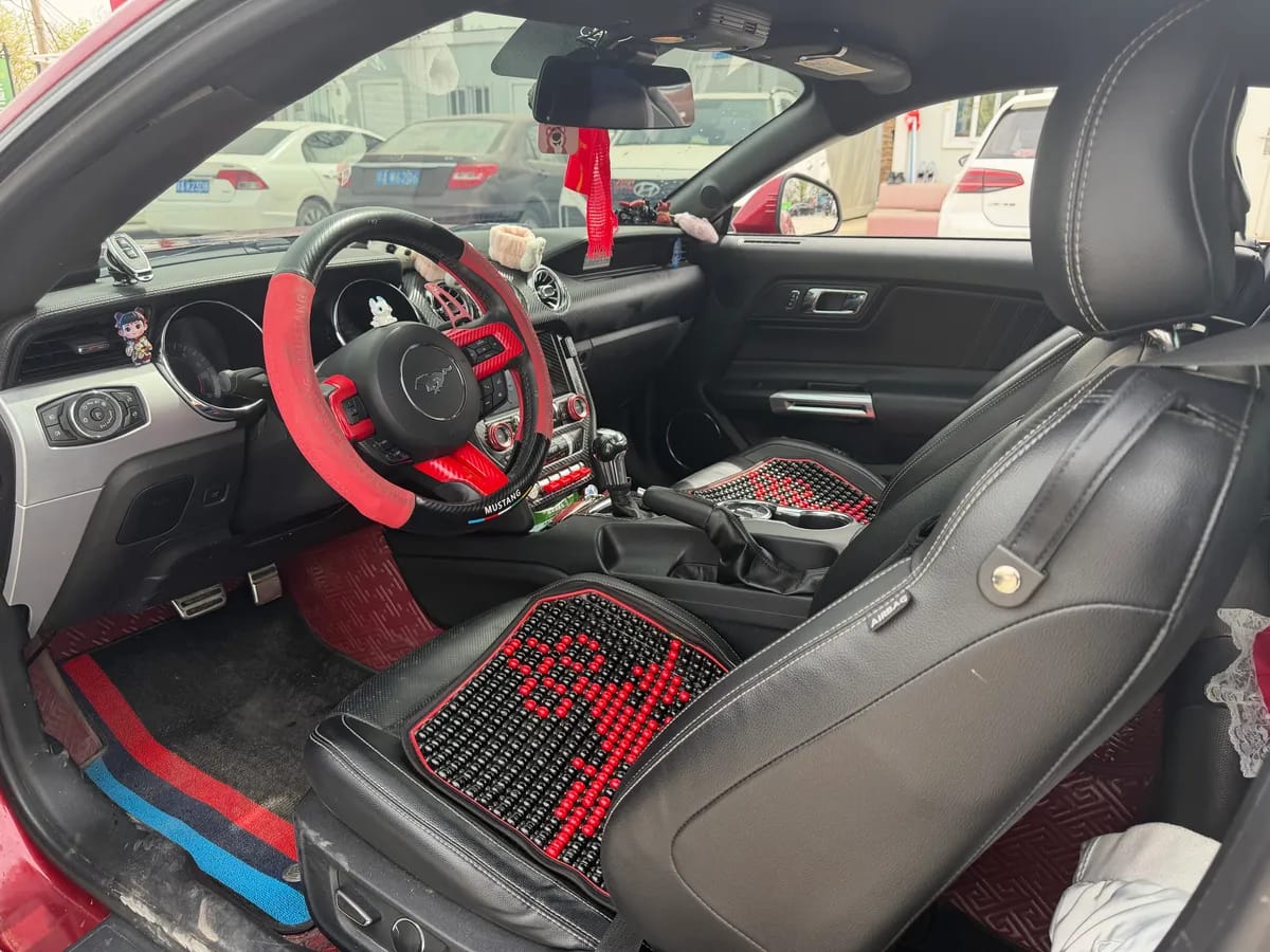Ford Mustang ( ) 2017 2.3T 3