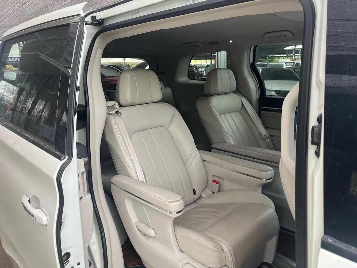 GAC Trumpchi GM8 2018 320T 9