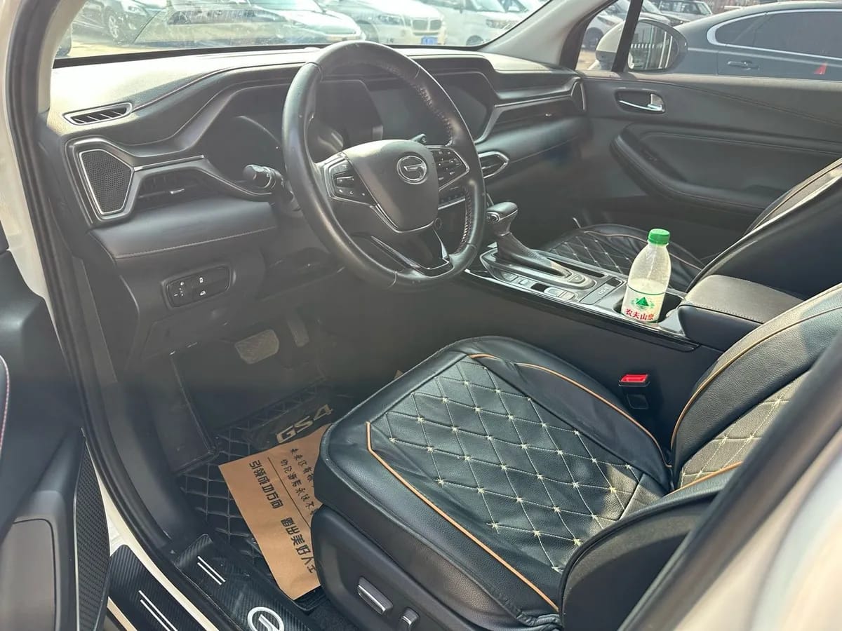 GAC Trumpchi GS4 2018 235T DCT 6