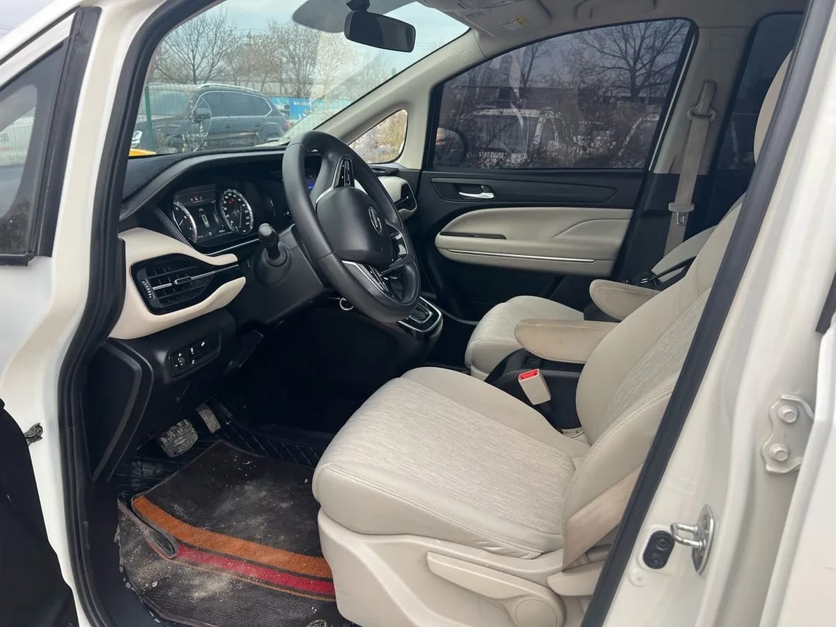 GAC Trumpchi M6 2019 270T DCT （ ） VI 5