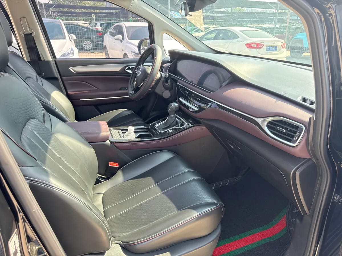 GAC Trumpchi M6 2023 PRO 270T DCT 9