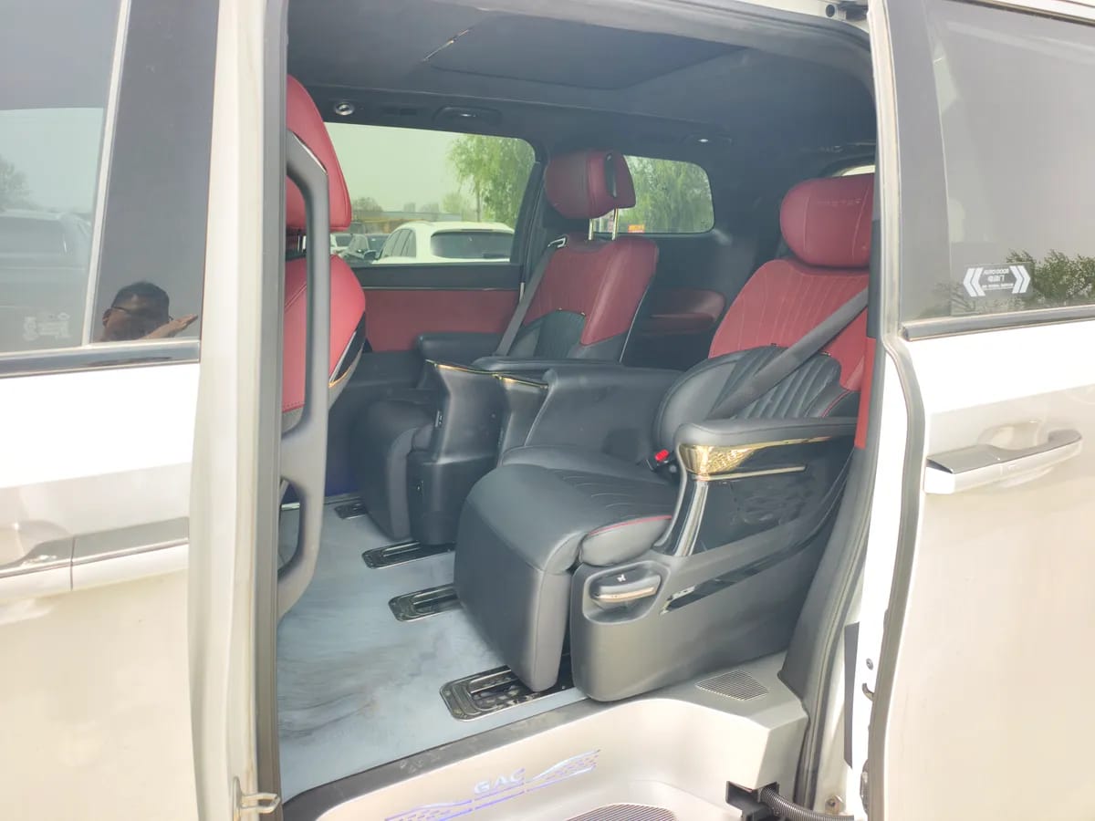 GAC Trumpchi M8 2024 6