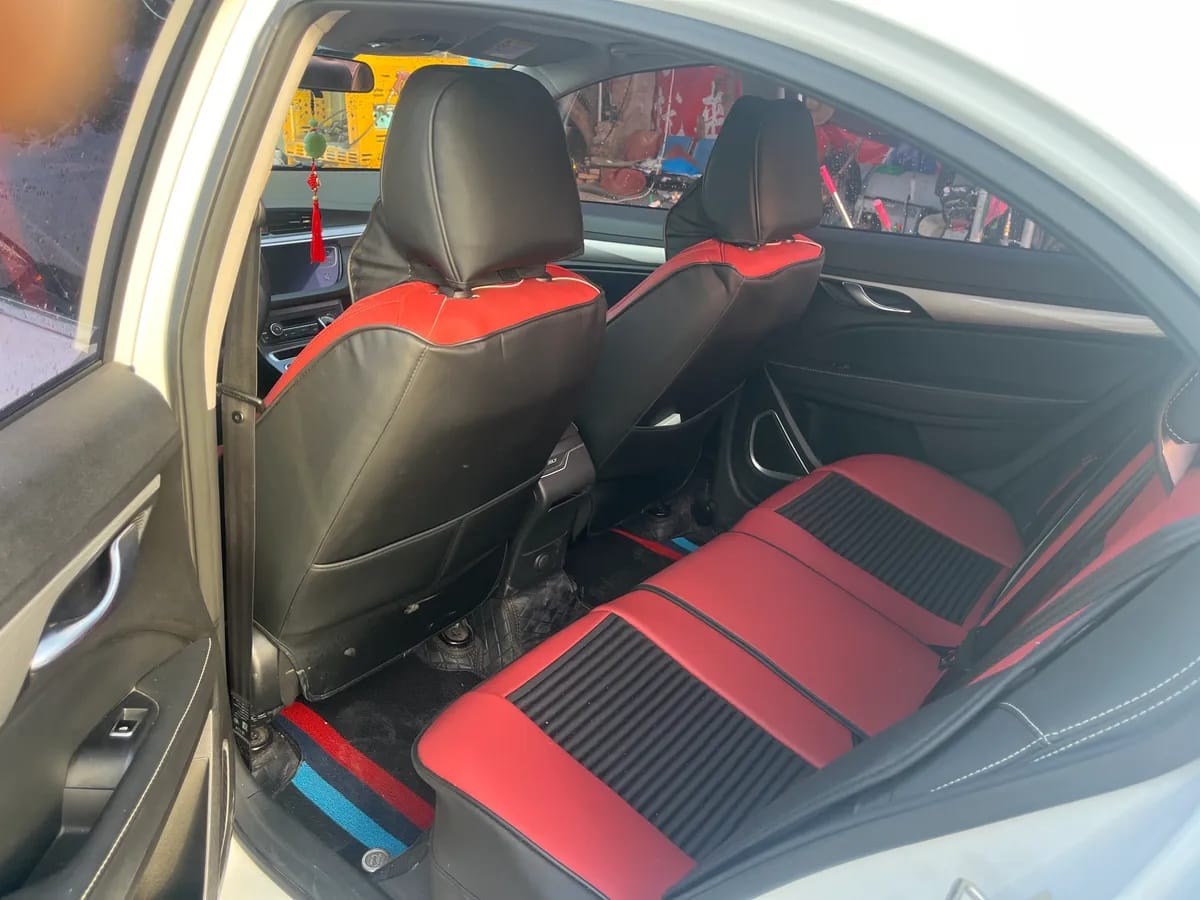 Geely 2019 1.5L CVT V 4