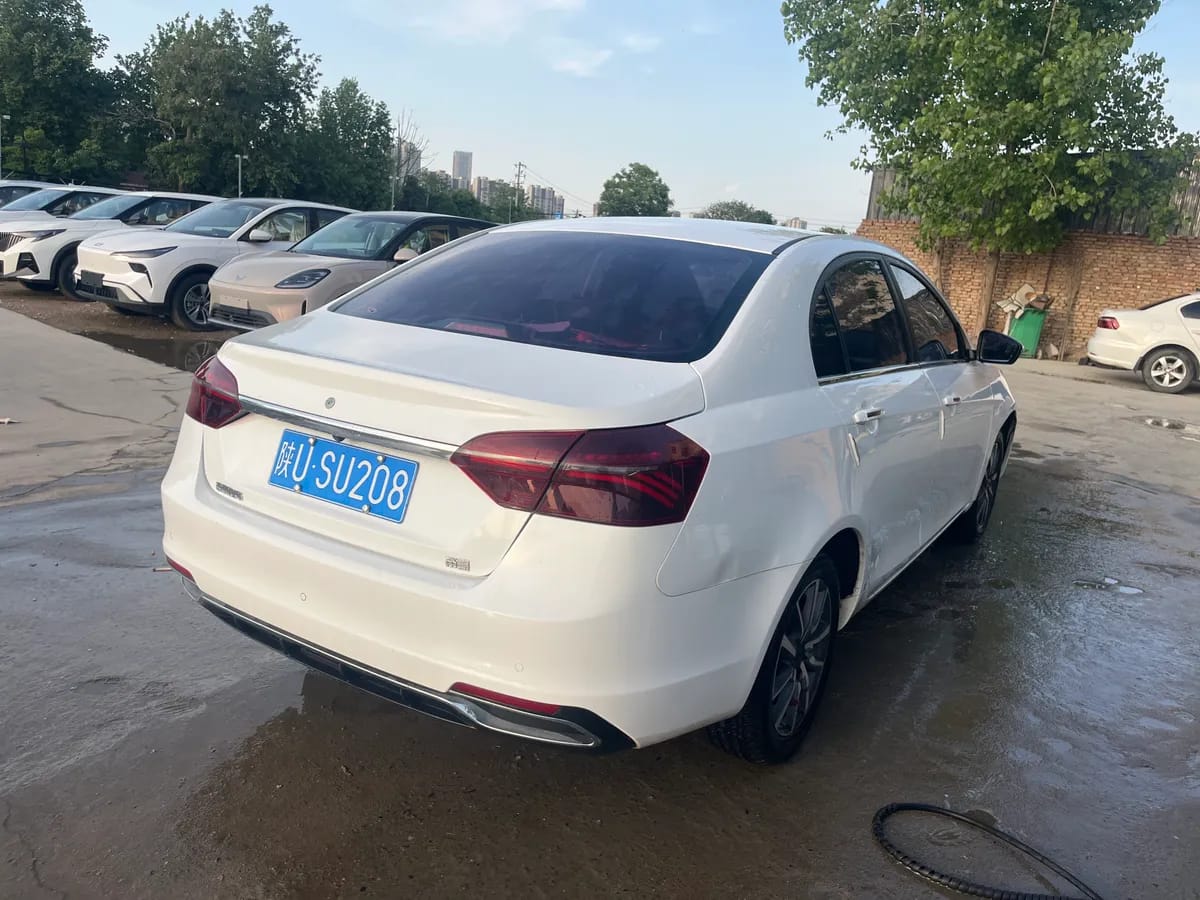 Geely 2019 1.5L CVT V 7