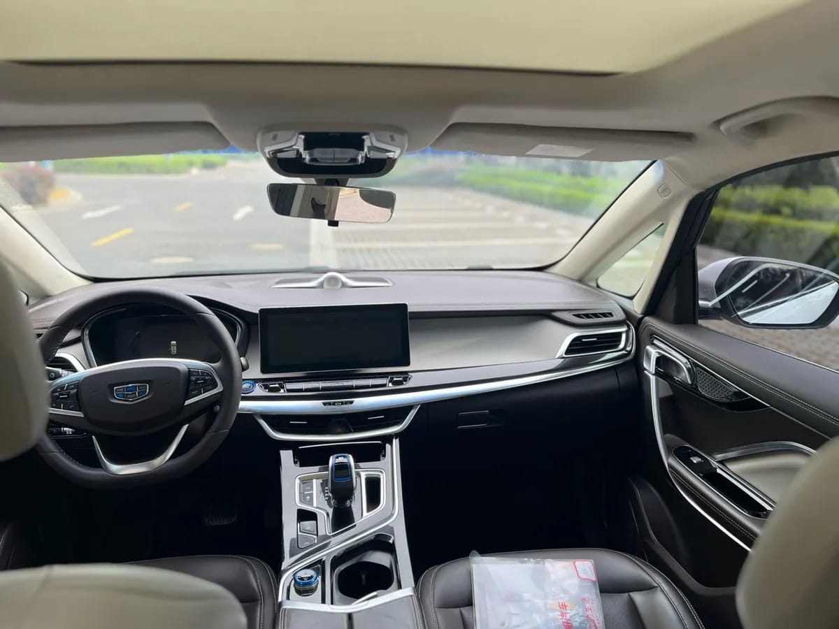 Geely 2019 1.5TD PHEV 9