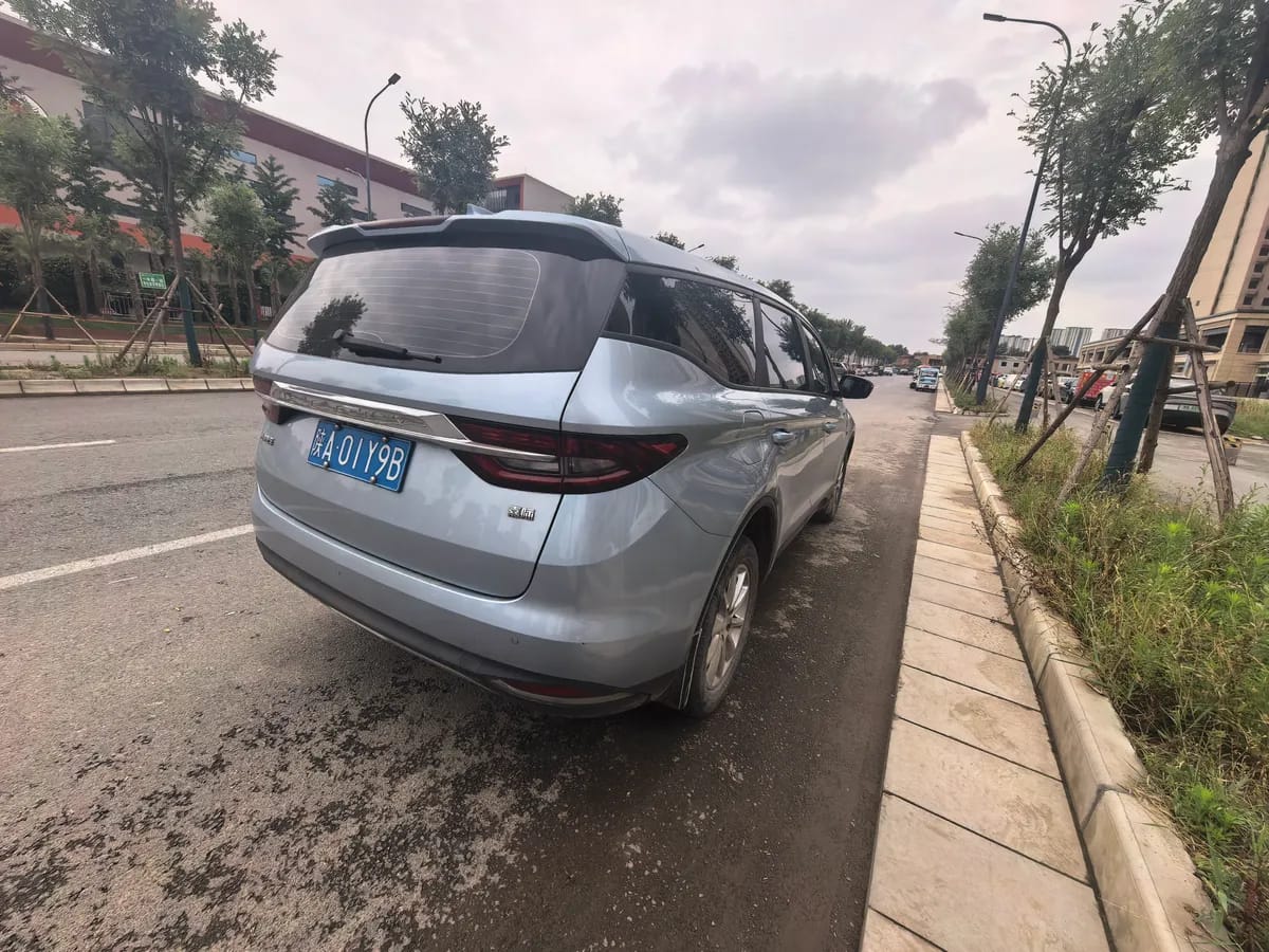 Geely 2019 1.8TD 9