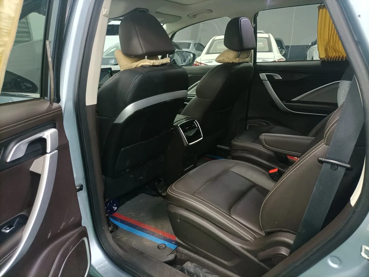 Geely 2021 1.8TD DCT 5