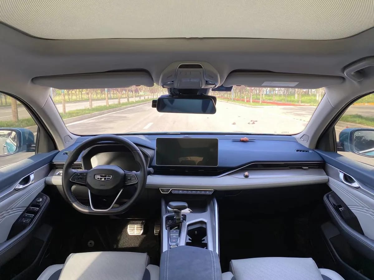 Geely 2021 2.0TD 4