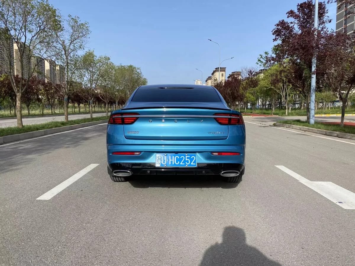 Geely 2021 2.0TD 7